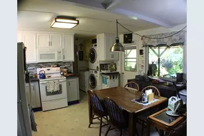 6226 E Evans Creek Road #Unit 12, Rogue River, OR 97537 - Photo 8