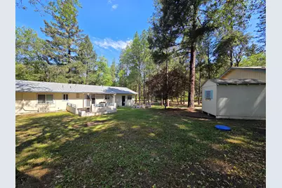 580 Portland Avenue, Grants Pass, OR 97526 - Photo 6