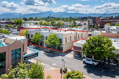 26 S Central Avenue, Medford, OR 97501 - Photo 1