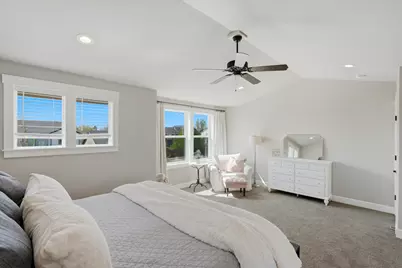 748 NW 27th Street, Redmond, OR 97756 - Photo 22