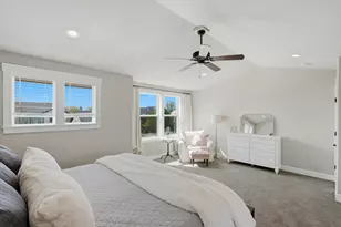 748 NW 27th St, Redmond, OR 97756 - Photo 22