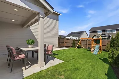 748 NW 27th Street, Redmond, OR 97756 - Photo 34
