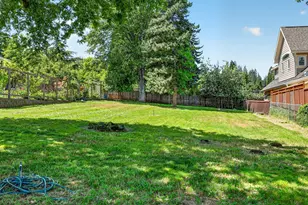 755 Walker Ave, Ashland, OR 97520 - Photo 4