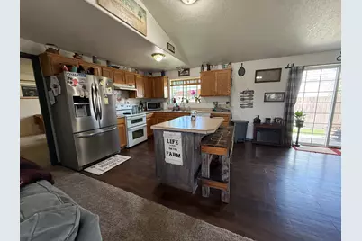 2329 NE Yellowpine Road, Prineville, OR 97754 - Photo 12