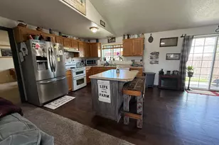 2329 NE Yellowpine Rd, Prineville, OR 97754 - Photo 12