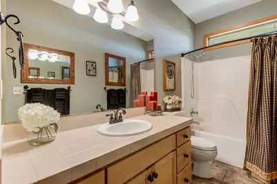 2434 SW 34th Drive, Redmond, OR 97756 - Photo 22