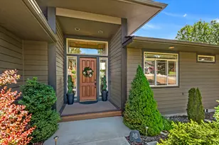 2434 SW 34th Dr, Redmond, OR 97756 - Photo 2