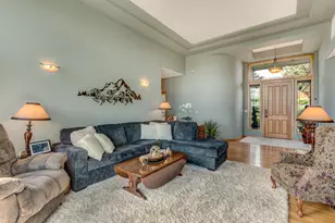 2434 SW 34th Dr, Redmond, OR 97756 - Photo 8