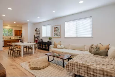 63121 De Haviland Court, Bend, OR 97701 - Photo 12