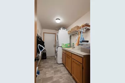 999 NE King Way, Redmond, OR 97756 - Photo 28