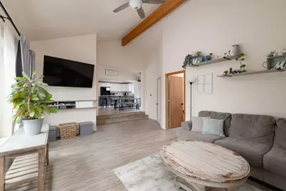 999 NE King Way, Redmond, OR 97756 - Photo 14