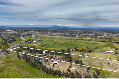 999 NE King Way, Redmond, OR 97756 - Photo 44