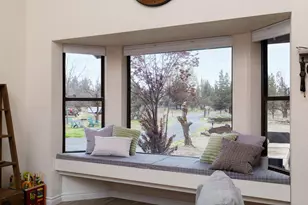999 NE King Way, Redmond, OR 97756 - Photo 10