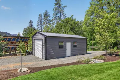 469 Wards Creek Road, Rogue River, OR 97537 - Photo 68