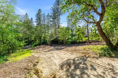 221 Hansen Drive, Grants Pass, OR 97526 - Photo 22