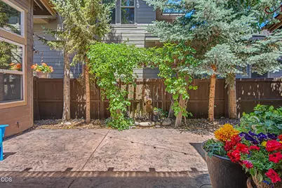 61102 Aspen Rim Lane, Bend, OR 97702 - Photo 26