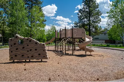 19733 Aspen Meadows Drive, Bend, OR 97702 - Photo 38