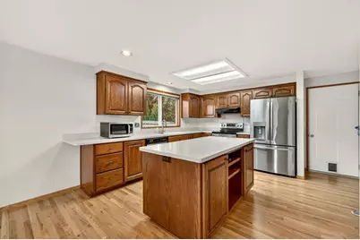 148 Meadow View Drive, Phoenix, OR 97535 - Photo 2