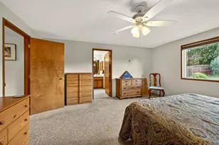 148 Meadow View Dr, Phoenix, OR 97535 - Photo 12