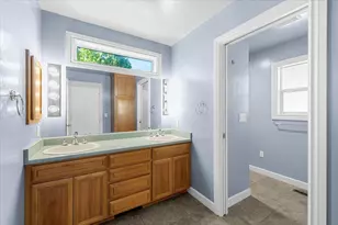 1527 Pebble Beach Ct, Medford, OR 97504 - Photo 24