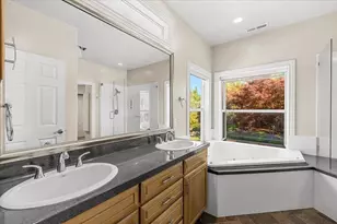 1527 Pebble Beach Ct, Medford, OR 97504 - Photo 16