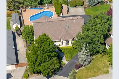 1527 Pebble Beach Court, Medford, OR 97504 - Photo 32
