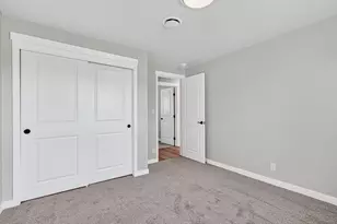 550 Experiment Station Rd, Medford, OR 97501 - Photo 14