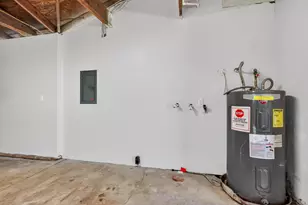 550 Experiment Station Rd, Medford, OR 97501 - Photo 20