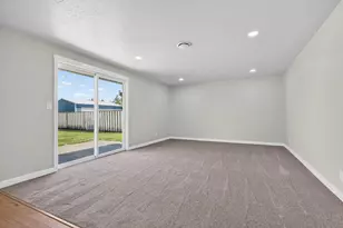 550 Experiment Station Rd, Medford, OR 97501 - Photo 6