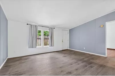 742 2nd Avenue #SPC 19, Gold Hill, OR 97525 - Photo 12