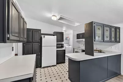 742 2nd Avenue #SPC 19, Gold Hill, OR 97525 - Photo 16
