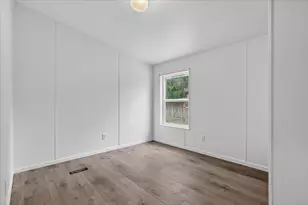 742 2nd Ave, Gold Hill, OR 97525 - Photo 22