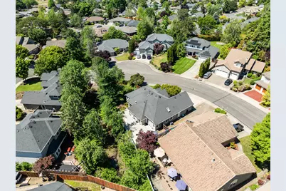 2738 Kerrisdale Ridge Drive, Medford, OR 97504 - Photo 48