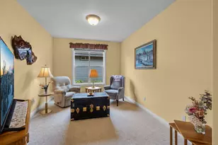 1945 NW 18th St, Redmond, OR 97756 - Photo 10