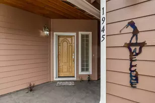 1945 NW 18th St, Redmond, OR 97756 - Photo 4