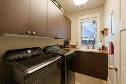 61538 SE Chief Joseph Lane, Bend, OR 97702 - Photo 12