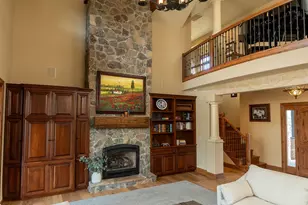 20112 Starfire Ridge, Bend, OR 97702 - Photo 10