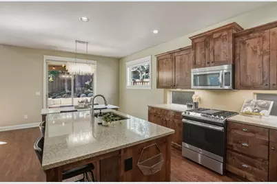 1705 NW Precision Lane, Bend, OR 97703 - Photo 10