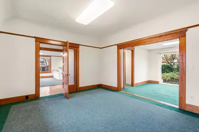 858 NE A Street, Grants Pass, OR 97526 - Photo 8