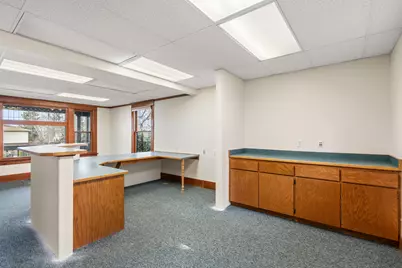 858 NE A Street, Grants Pass, OR 97526 - Photo 4