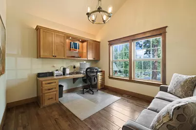 2677 NW Champion Circle, Bend, OR 97703 - Photo 18