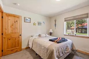 17440 Gull Dr, Bend, OR 97707 - Photo 14