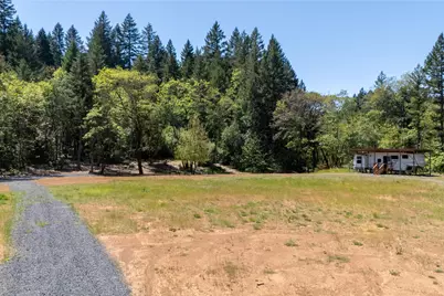 847 Caves Highway, Cave Junction, OR 97523 - Photo 4
