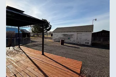 279 SE Willowdale Drive, Prineville, OR 97754 - Photo 2