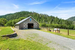 931 Hogan Rd, Applegate, OR 97530 - Photo 26