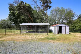 345 Melissa Ln, Grants Pass, OR 97526 - Photo 18