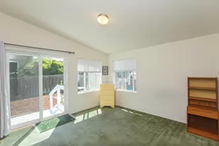 321 Clay St, Ashland, OR 97520 - Photo 12