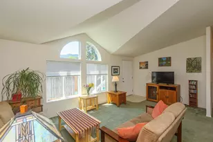 321 Clay St, Ashland, OR 97520 - Photo 4