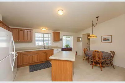 321 Clay Street #SPC 82, Ashland, OR 97520 - Photo 6