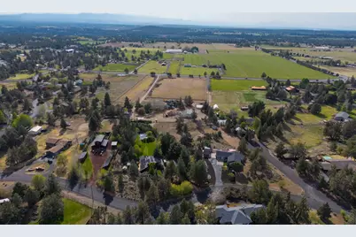 64911 Glacier View Drive, Bend, OR 97703 - Photo 40